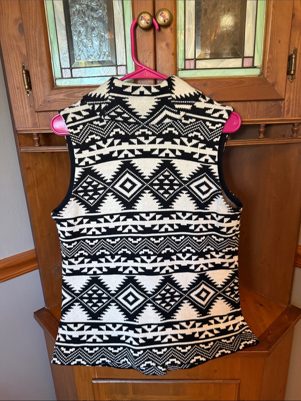 Chaps Aztec Southwestern Knit Button-Front Sweater Vest - Size M